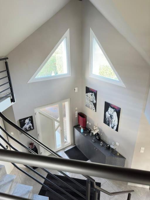 Grande Maison Au Calme 昂西桑 外观 照片