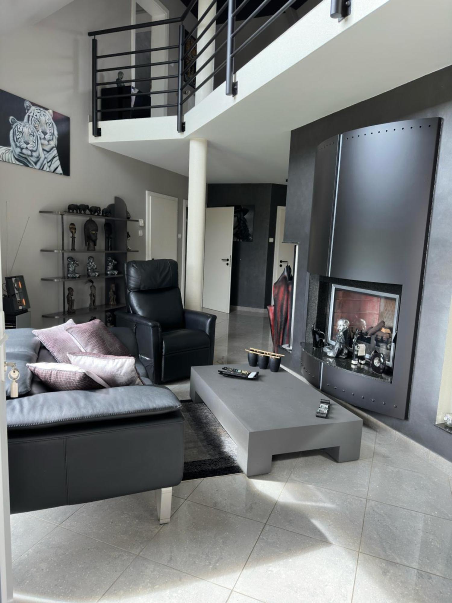 Grande Maison Au Calme 昂西桑 外观 照片